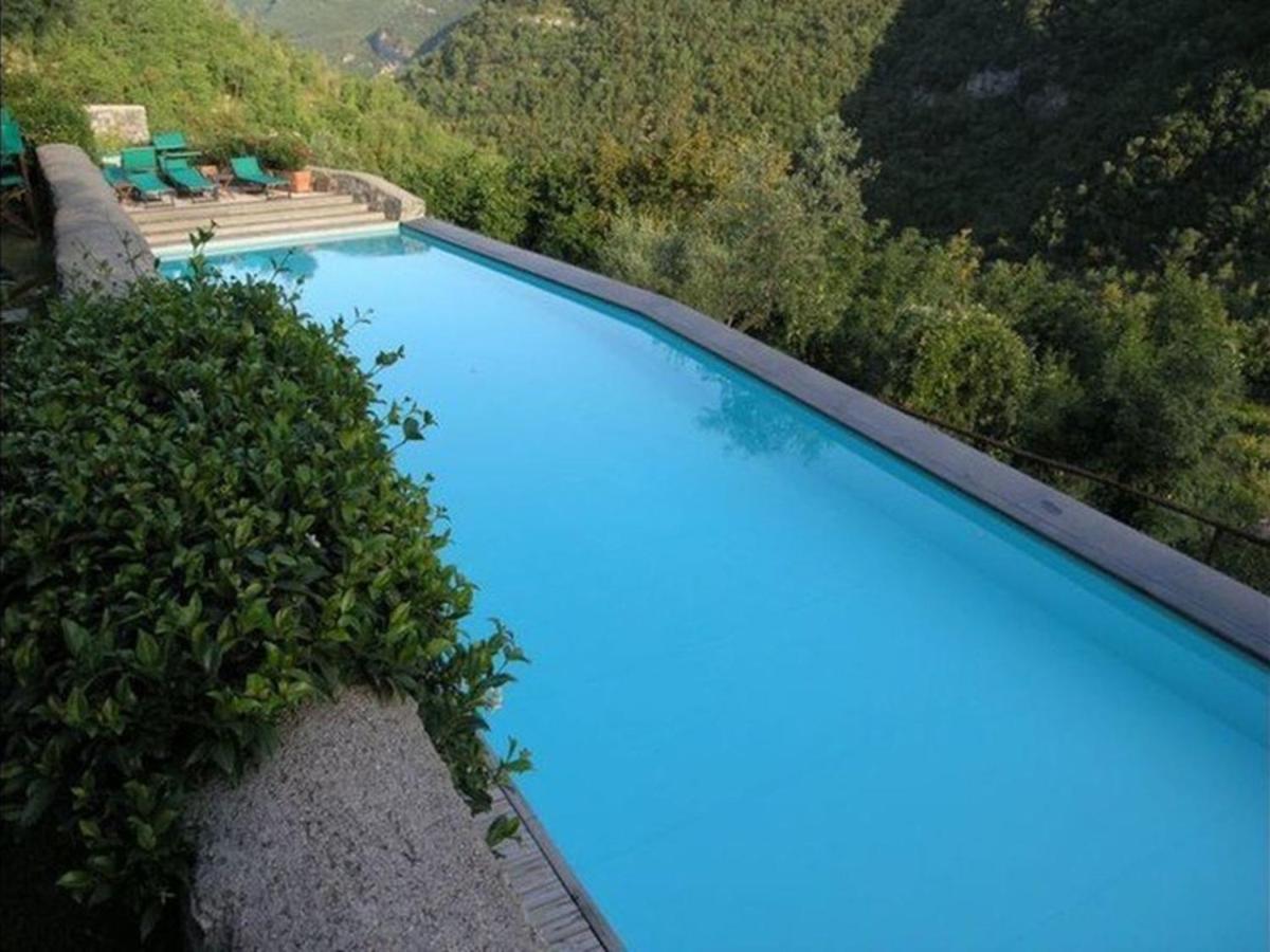 Appartamento Castelletto with mountain view Colletta Esterno foto